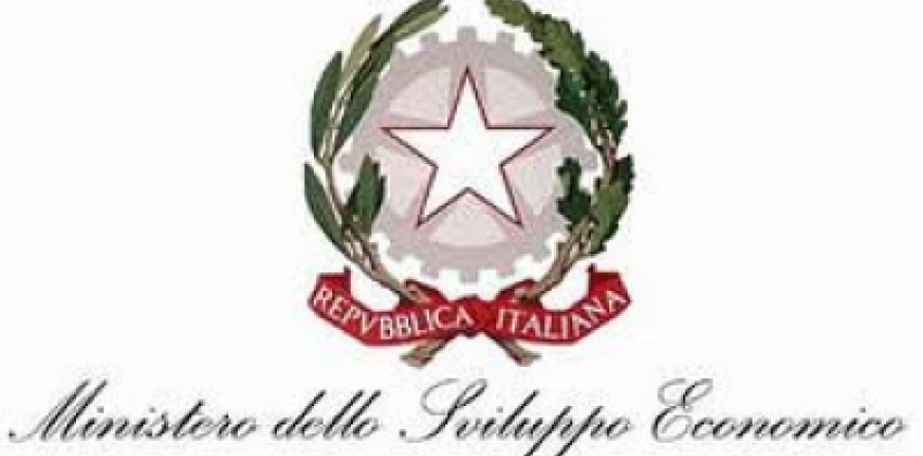 Divieto di utilizzo della pec dei commercialisti per le aziende